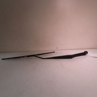 Bras essuie-glace avant droit Suzuki GRAND VITARA II (JT, TE, TD) 1.9 ddis traction intégrale (jt419, td44, jb419wd,... (2005-20