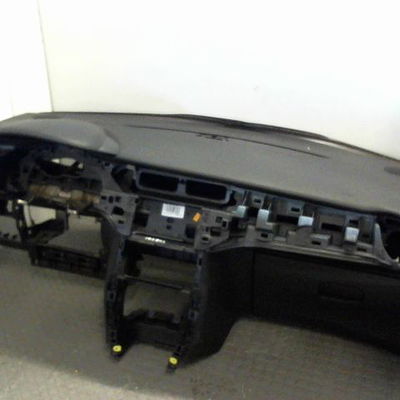 Planche de bord Citroën C3 II (SC_) 1.4 hdi 70 (sc8hzc, sc8hr0, sc8hp4) (2009) 5 portes