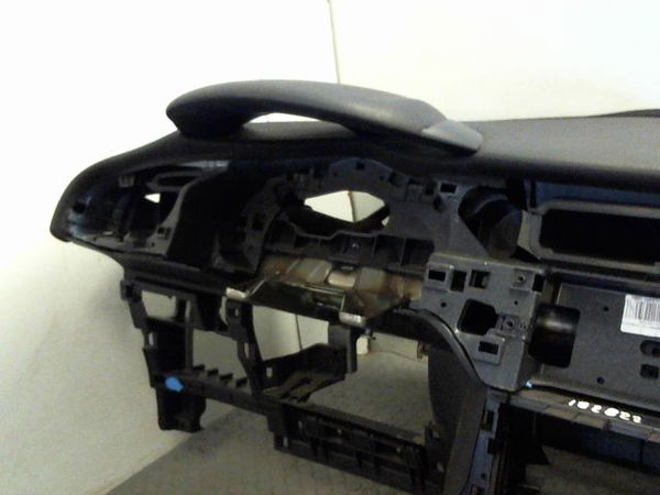 Planche de bord Citroën C3 II (SC_) 1.4 hdi 70 (sc8hzc, sc8hr0, sc8hp4) (2009) 5 portes