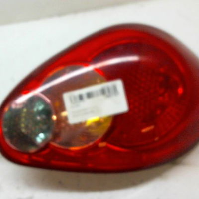 Feu arrière droit Toyota AYGO (_B1_) 1.0 (kgb10_) (2005-2014) 5 portes