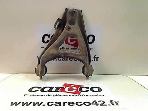 Triangle inf avd Renault 19 II (B-C53_) 1.8 (5-353a) (1992-1995)