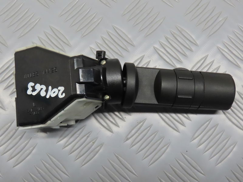 Commande eclairage Nissan QASHQAI - QASHQAI 2 I (J10, NJ10, JJ10E) 2.0 (2007-2013)