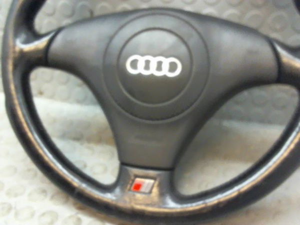 Volant de direction Audi A4 B5 (8D2) 1.8 t (1995-2000)