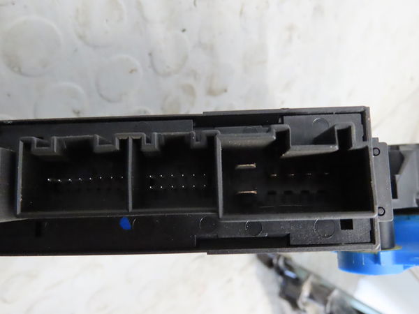 Mecanismemoteur leve-glace arg Audi A4 B7 Avant (8ED) 2.0 tdi 16v (2004-2008)