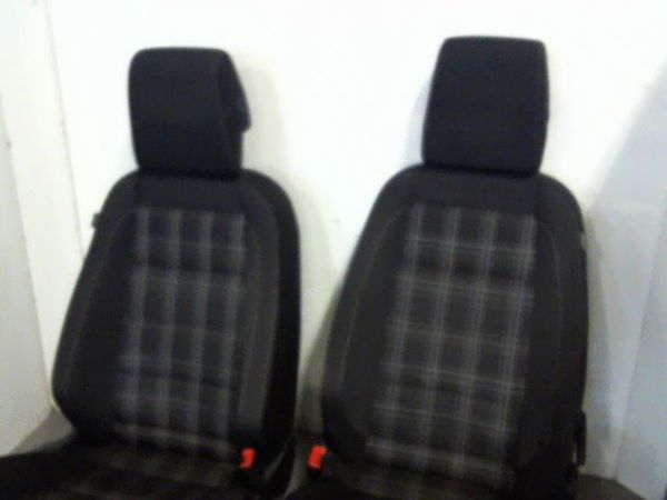 Interieur complet Volkswagen GOLF VI (5K1) 2.0 tdi (2008-2013)