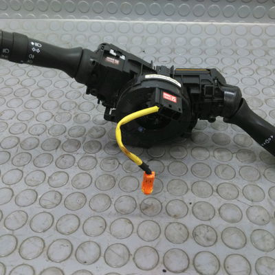 Bloc commodos Toyota YARIS (_P13_) 1.4 d (nlp130_) (2011)