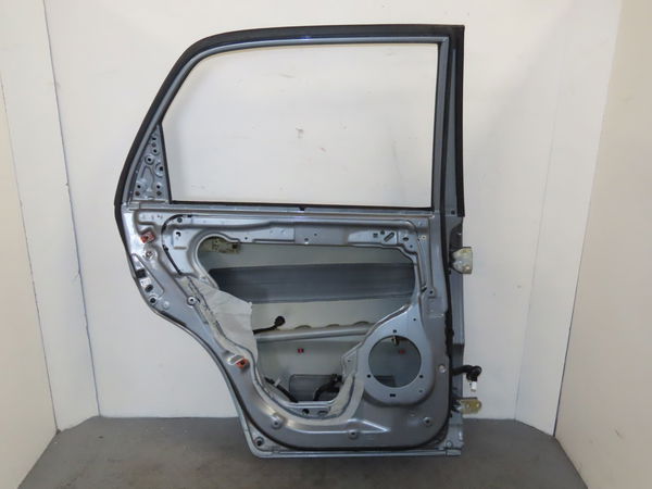 Porte arrière gauche Kia SPORTAGE II (JE_, KM) 2.0 crdi 4wd (2004)