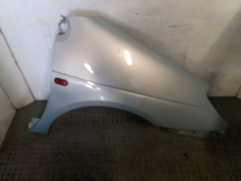 Aile avant droite Renault SCÉNIC I Monospace (JA0-1_, FA0_) 1.9 dci (ja05, ja1f) (1999-2003) 5 portes
