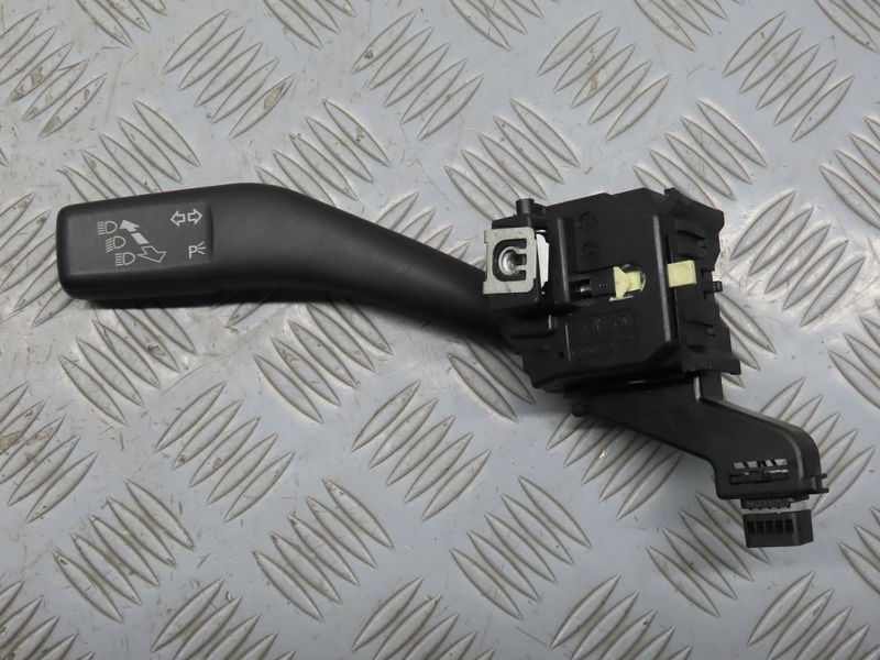Commande eclairage Volkswagen GOLF V (1K1) 2.0 gti (2004-2009)
