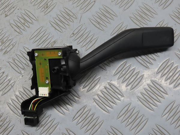 Commande eclairage Volkswagen GOLF V (1K1) 2.0 gti (2004-2009)
