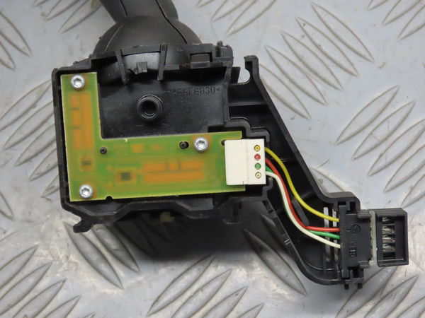 Commande eclairage Volkswagen GOLF V (1K1) 2.0 gti (2004-2009)