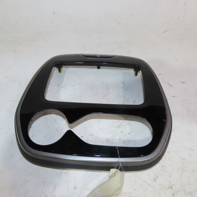Console Renault CAPTUR I (J5_, H5_) 1.5 dci 90 (2013) 5 portes