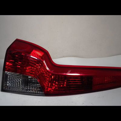 Feu arrière gauche Volvo V50 (545) 1.6 d (2005-2011) 5 portes