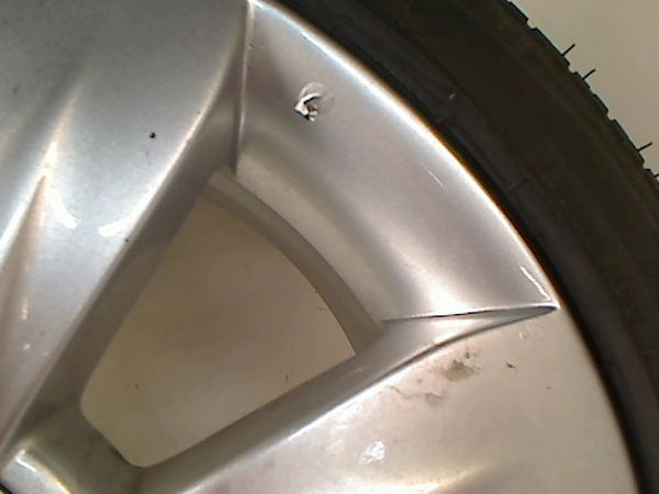 Roue complete RENAULT CLIO