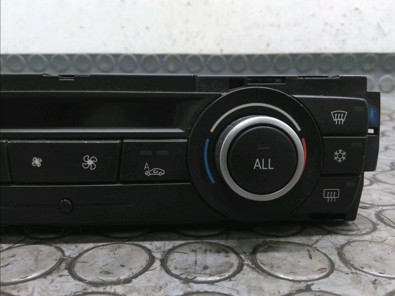 Commande de chauffage Bmw 1 (E87) 116 d (2009-2011)
