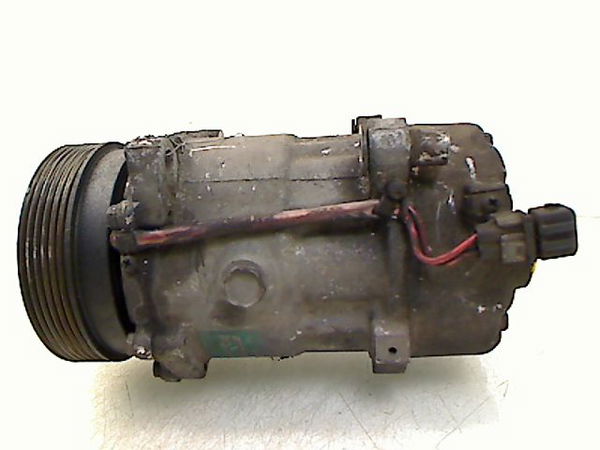 Compresseur air conditionne Volkswagen GOLF III (1H1) 2.0 gti 16v (1992-1997)