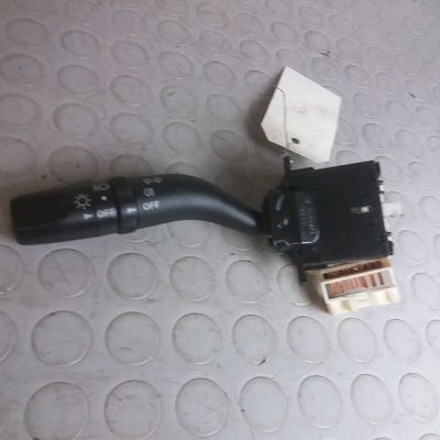Commande eclairage Mazda 6 Hatchback (GG) 2.0 di (gg14) (2002-2007)