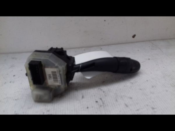 Commande clignotant Hyundai I30 (FD) 1.6 crdi (2007-2011)