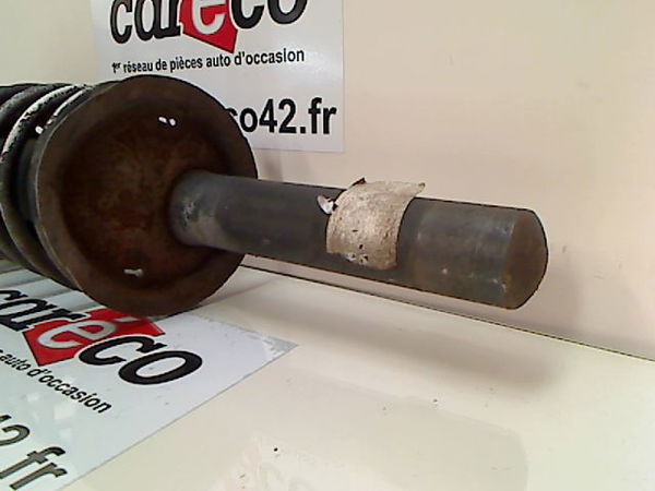 Amortisseur avant droit PEUGEOT 205