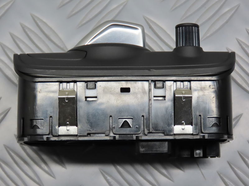 Commande eclairage Audi A3 (8V1, 8VK) S3 quattro (2013-2014)