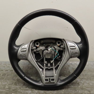 Volant de direction Nissan QASHQAI II SUV (J11, J11_) 1.6 dci all mode 4x4-i (2013)