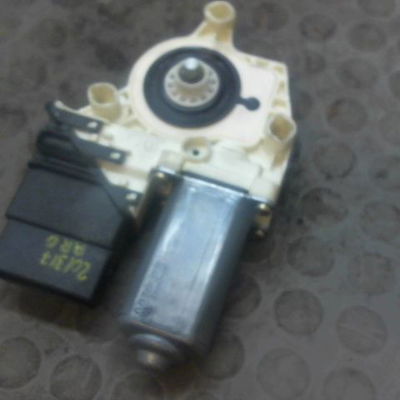 Mecanismemoteur leve-glace arg Volkswagen TOURAN (1T1, 1T2) 1.9 tdi (2003-2004)