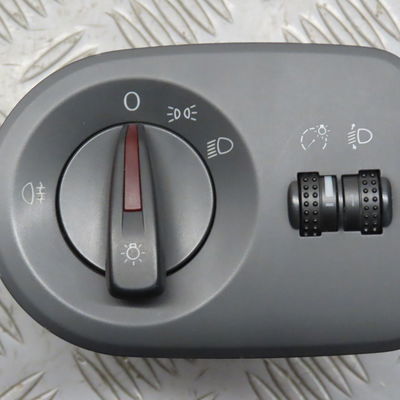 Commande eclairage Seat IBIZA IV SC (6J1, 6P5) 1.4 tdi (2008-2010)