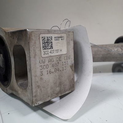 Triangle inf avd Audi Q3 (8UB, 8UG) 2.0 tdi (2011-2018)