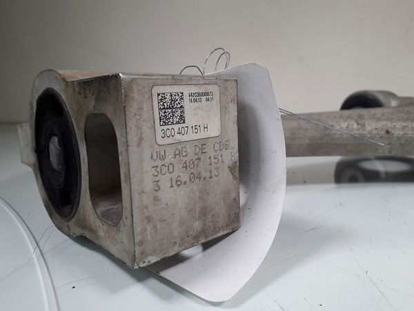 Triangle inf avd Audi Q3 (8UB, 8UG) 2.0 tdi (2011-2018)