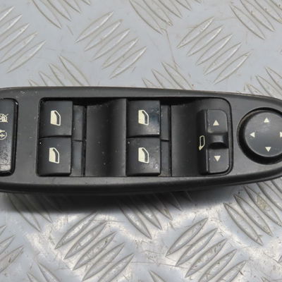 Commande lève-glace porte avant gauche Citroën C4 PICASSO I Monospace (UD_) 2.0 hdi 138 (2006-2013) 5 portes