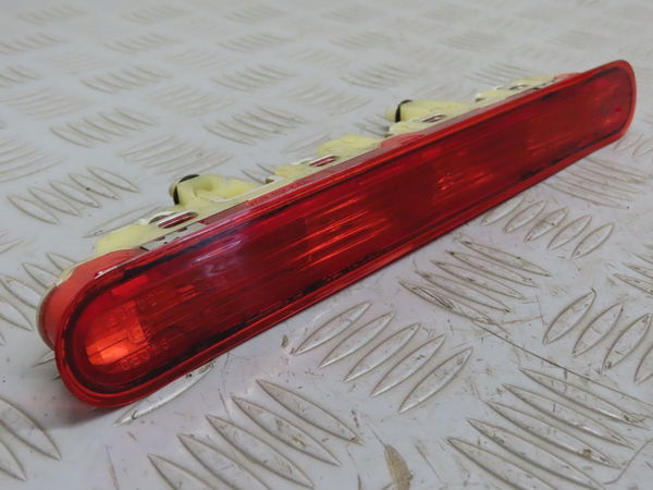 Feux stop supplementaire Peugeot 207-207 (WA_, WC_) 1.4 hdi (2006-2015) 5 portes