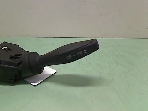 Commande clignotant FORD FIESTA