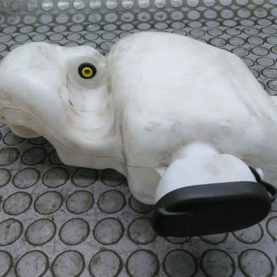 Reservoir lave-glace avant Renault KANGOO (KC0-1_) 1.9 dci 4x4 (2003)