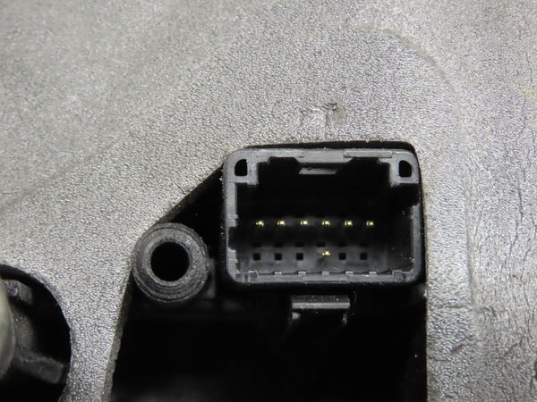 Retroviseur exterieur electrique droit Renault CLIO III (BR0-1, CR0-1) 1.5 dci (2010-2014) 3 portes