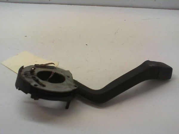 Commande clignotant Volkswagen GOLF II (19E, 1G1) 1.6 (1986-1992)