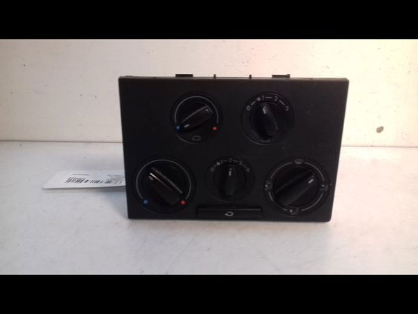 Commande de chauffage Volkswagen TRANSPORTER IV Autobus-Autocar (70B, 70C, 7DB, 7DK, 70J, 70K 2.5 tdi (1995-2003)