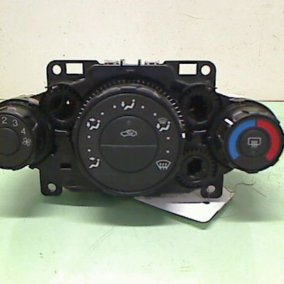 Commande de chauffage FORD FIESTA