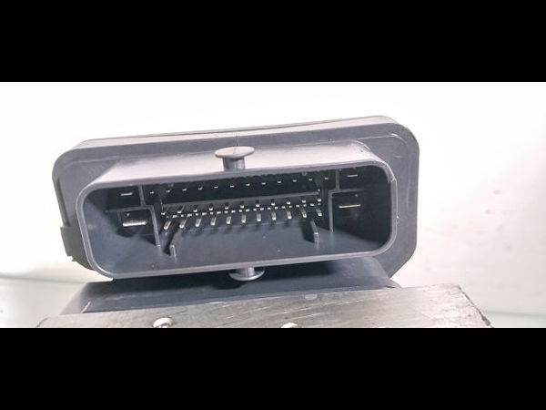 Unité hydraulique abs Mercedes-benz CLASSE A (W176) A 200 cdi (176.001) (2012-2014)