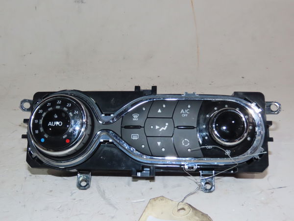 Commande de chauffage Renault CAPTUR I (J5_, H5_) 0.9 tce 90 (2013) 5 portes