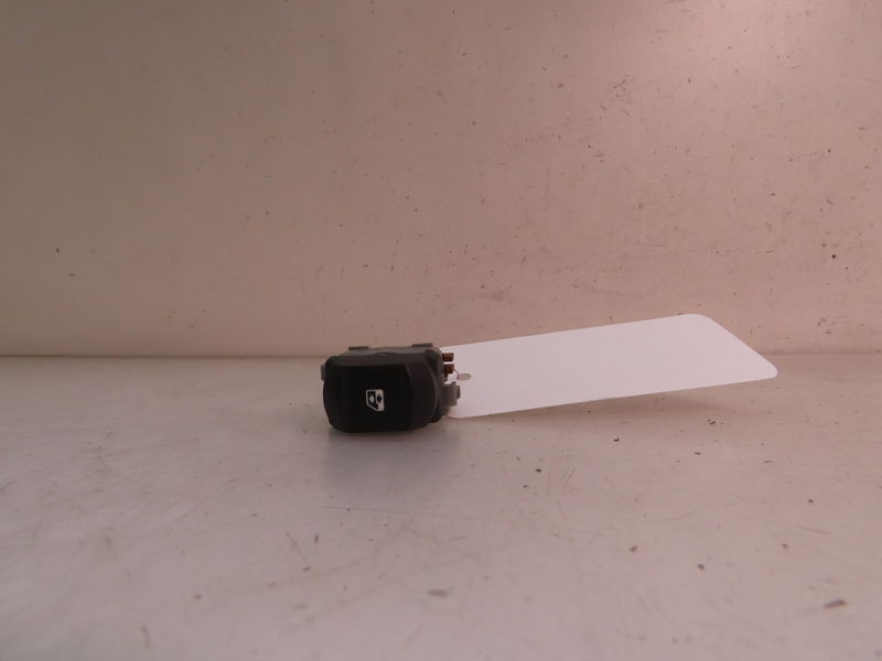 Commande lève-glace porte avant droite Renault MEGANE CC (EZ0-1_) 1.9 dci (ez0j, ez1s) (2010)