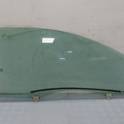 Glace porte av d Renault MEGANE III Coupé (DZ0-1_) 1.5 dci (dz0b) (2009)