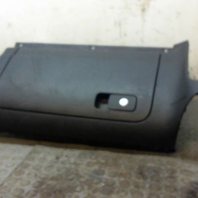 Boite à gants Volkswagen GOLF VI (5K1) 1.6 tdi (2009-2012) 5 portes