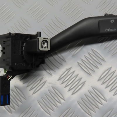 Commande essuie glace Audi A3 (8P1) 2.0 tdi 16v (2003-2012) 3 portes
