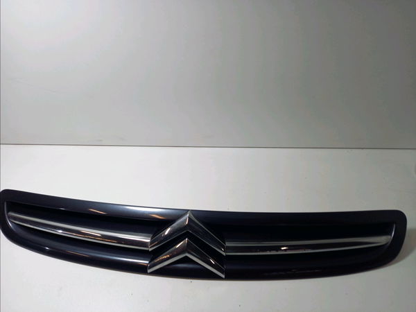 Calandre Citroën XSARA PICASSO (N68) 1.6 hdi (2004-2011)