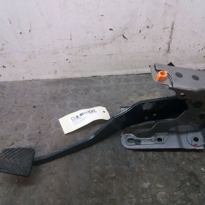 Pedale de frein Citroën C-CROSSER (VU_, VV_) 2.2 hdi (2007-2012) 5 portes