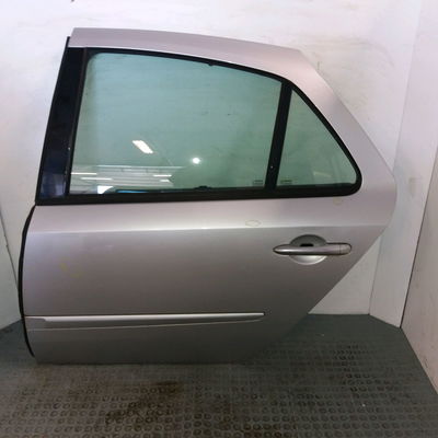 Porte arrière gauche Renault LAGUNA II (BG0-1_) 1.9 dci (bg08, bg0g) (2001-2007)