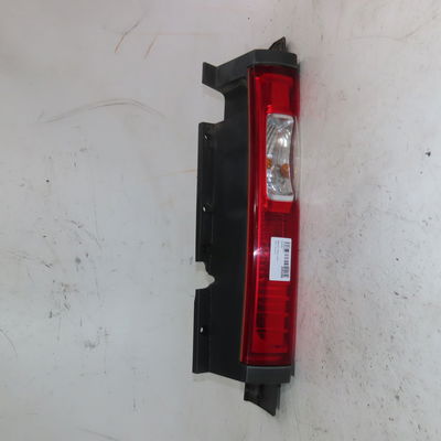 Feu arrière gauche Renault TRAFIC II Camionnette (FL) 2.0 dci 90 (fl0h) (2006)