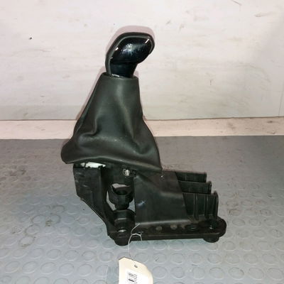 Levier de vitesses Peugeot 208 I (CA_, CC_) 1.6 hdi (2012) 5 portes