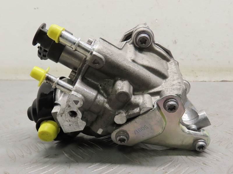 Pompe injection diesel Renault CLIO IV (BH_) 1.5 dci 75 (2012) 5 portes