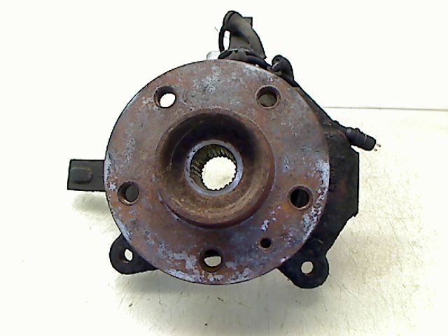 Fusee avg NISSAN PRIMASTAR